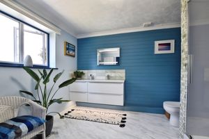 Photo 7- click for photo gallery